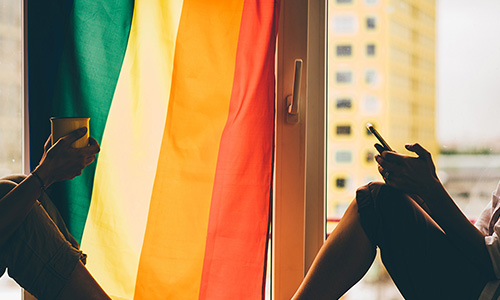 Online Safety Hub - Queer Dating Guide